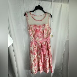 Size 12 women’s floral dress nwt vintage 90s stein mart